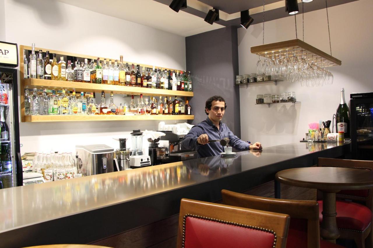 Leon Boutique Hotel Szuhumi Kültér fotó